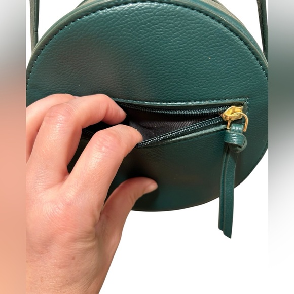 Chumbak Leather Embroidered Green Crossbody Bag Purse - Picture 11 of 16